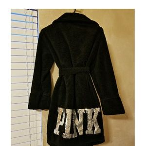 🔥1 Hour Sale🔥 PINK Robe w/ Silver Glitter "PINK"